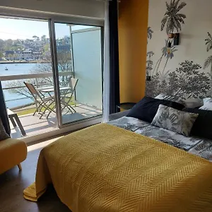 Exposé Plein Sud Vu Sur Le Port De Plaisance Appartement
