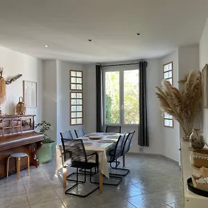 villa-spacieuse-dans-les-pins.fr-provencehotel.com/